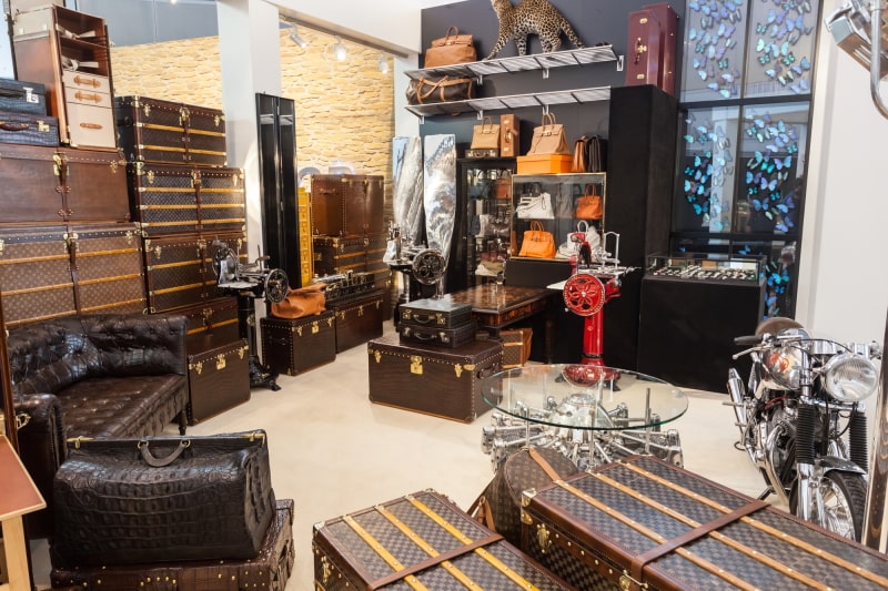 Inside Most Expensive Louis Vuitton Store In India