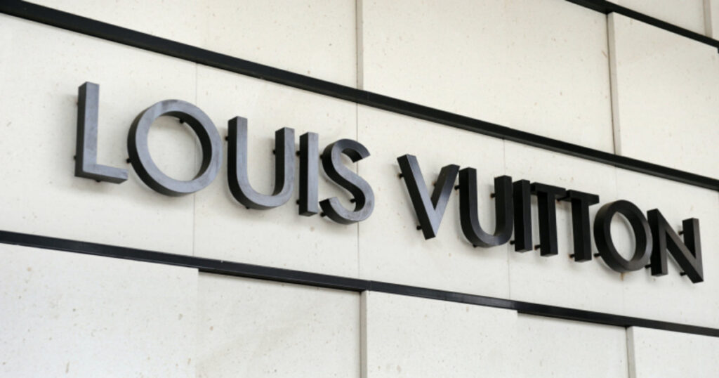 History of the brand: Louis Vuitton – l'Étoile de Saint Honoré